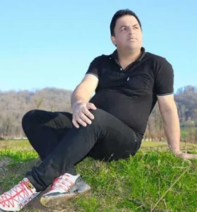 دانلود آهنگ دنیا دنیا بسه دیگه با من از حسین رضایی