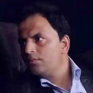 دانلود آهنگ مرد نبرد حسین رضایی