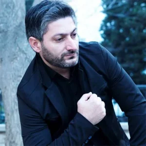 دانلود آهنگ من اونا اولموشام عاشیق او منه من اونا لایق از وقار صدا